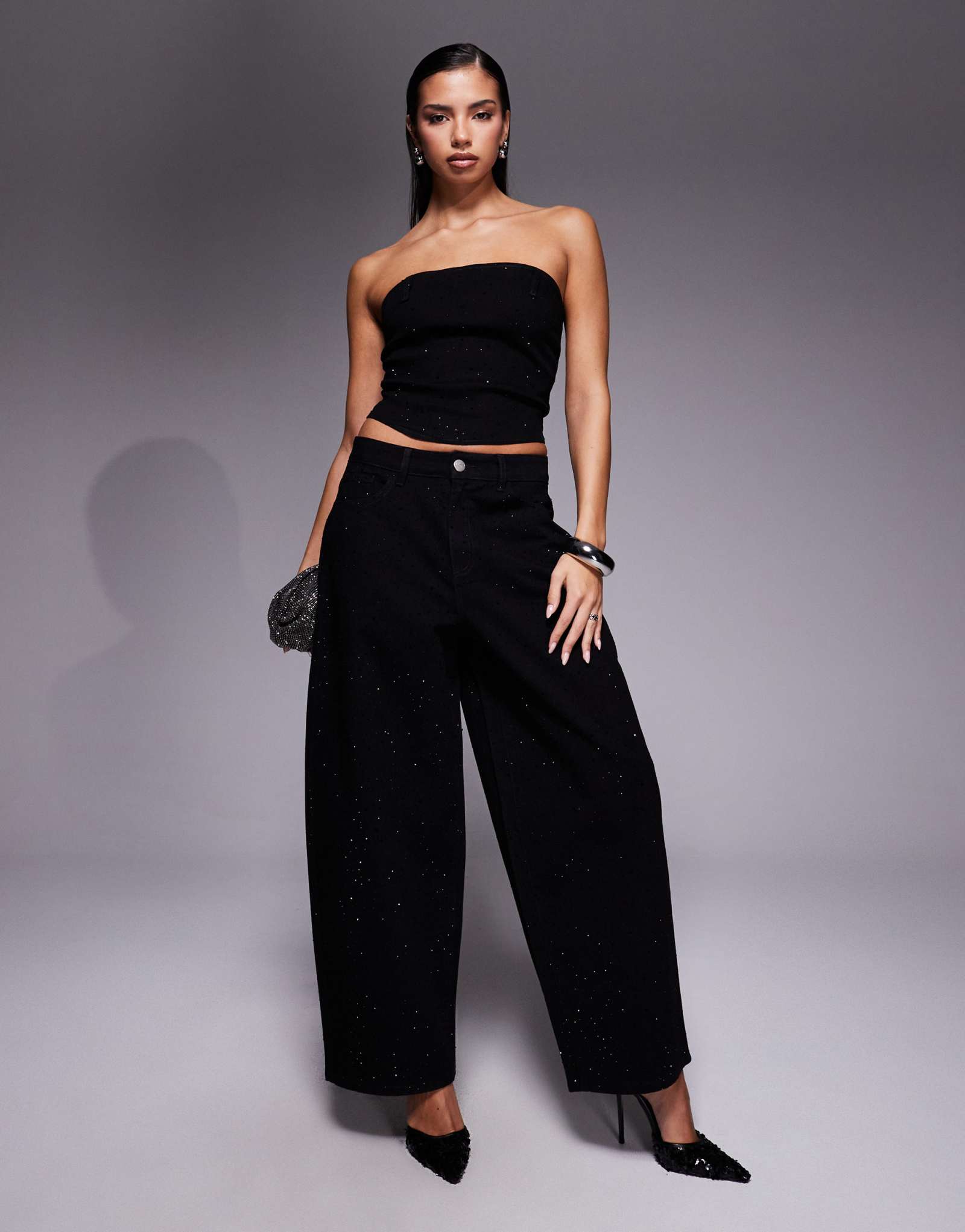 Черные мешковатые джинсы-баллончики Liquor N Poker, украшенные воздушными шариками, - часть комплекта