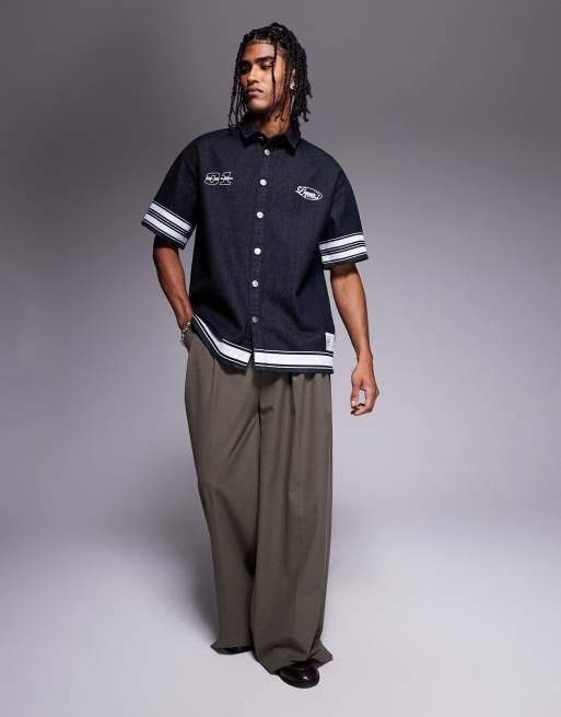 Liquor N Poker - Camicia oversize stile college in denim grezzo, 2 di 4