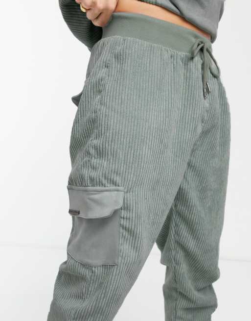 Corduroy best sale joggers mens