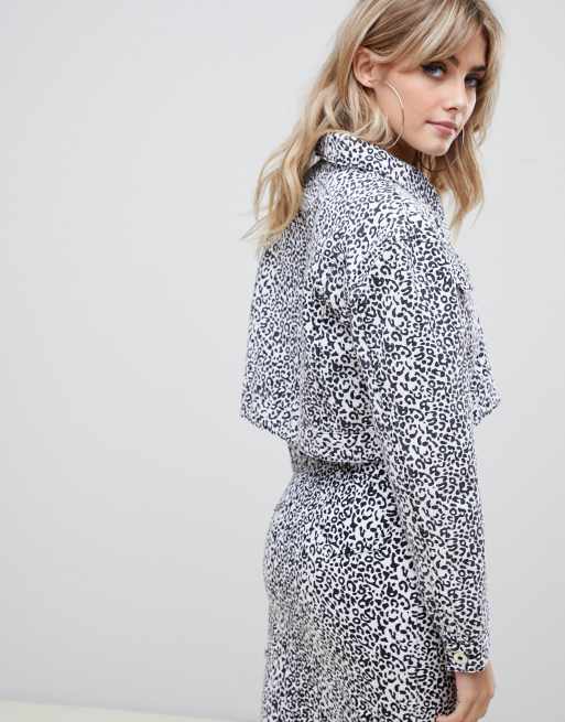 Liquor N Poker - Cropped denim jack met luipaardprint, 2 van 4