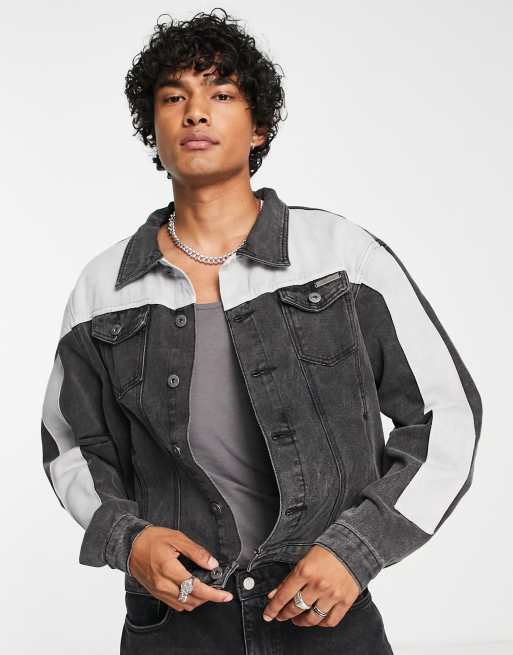 Liquor N Poker - Set coordinato in denim nero slavato con pannelli bianchi, 2 di 3