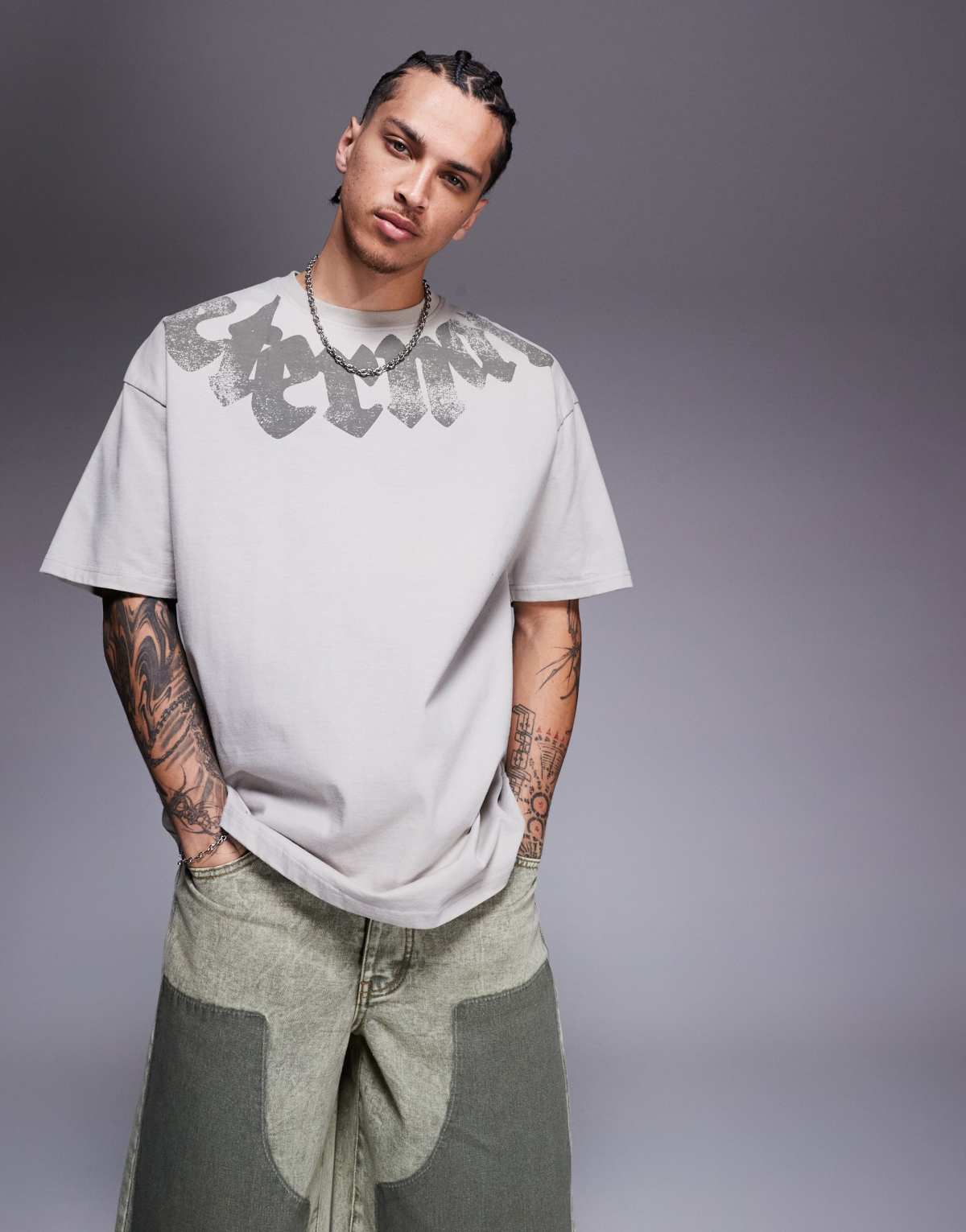 Liquor N Poker graphic t-shirt in beige