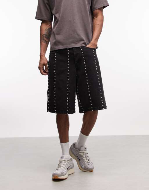 Liquor N Poker - Jorts in denim lavaggio nero decorati con borchie, 1 di 5