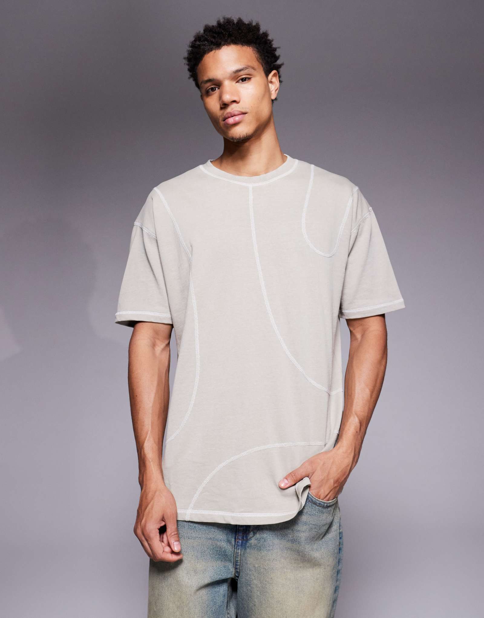 Футболка с эмблемой Liquor N Poker свободного кроя с необработанным краем бежевого цвета