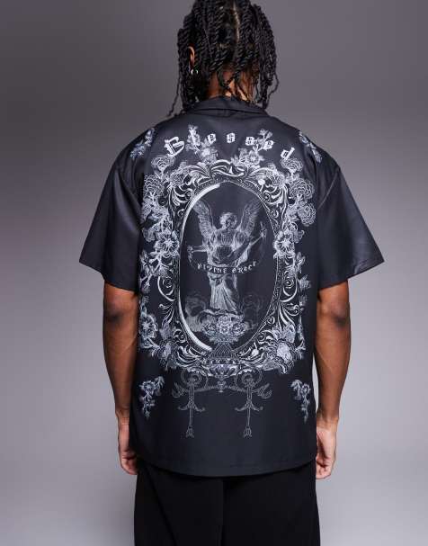 Liquor N Poker royal emblem back print relaxed shirt in black - view 1