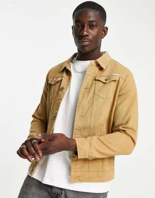 khaki jacket with jeans