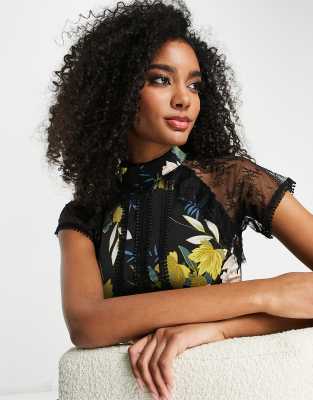 Liquorish a line lace detail midi dress in floral print | ASOS