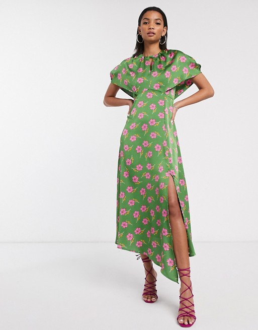 Liquorish flutter sleeve maxi dress with keyhole detail in floral print