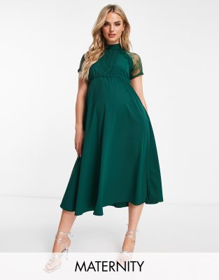 Liquorish Maternity a line midi dress in emerald-Green