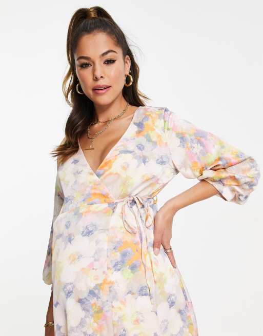Liquorish Maternity - Robe portefeuille mi-longue de grossesse satinée à manches bouffantes - Pastel doux fleuri, 2 de 4