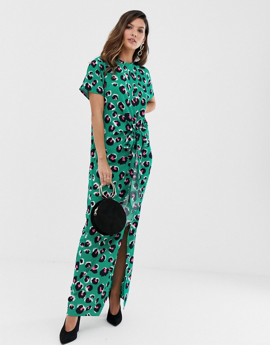 Liquorish - Maxi-jurk met hoge split en groene luipaardprint