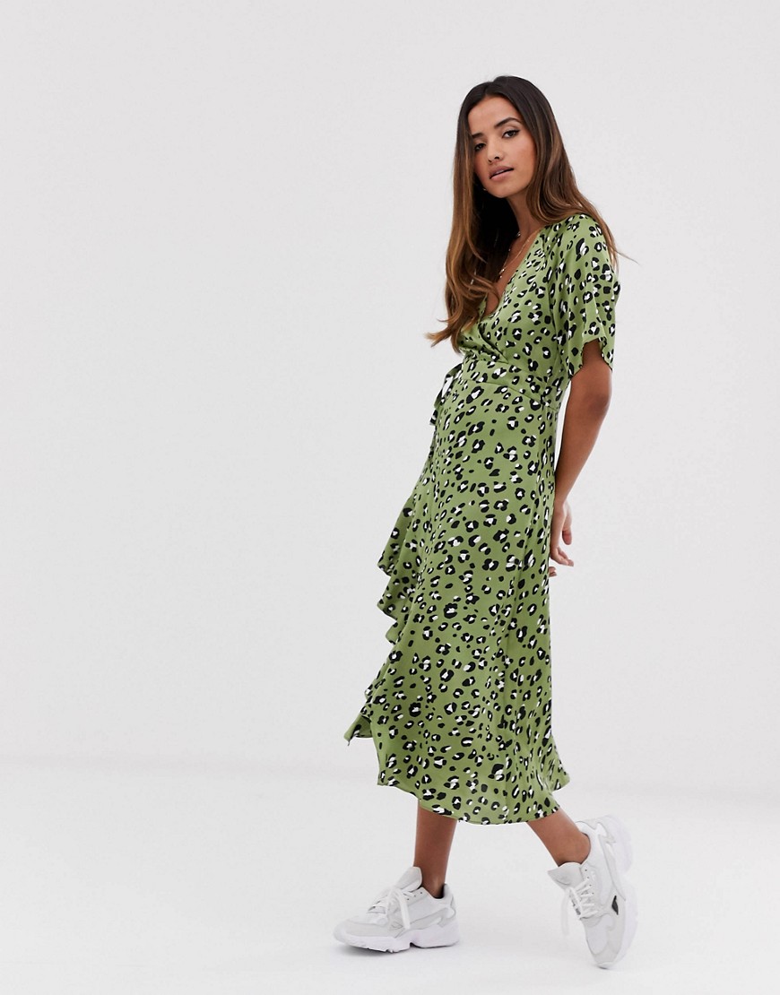 Liquorish - Midi-jurk met overslag en luipaardprint-Groen