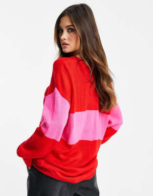 red pink jumper