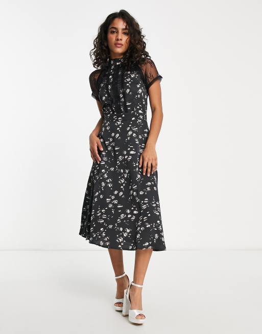 Liquorish Petite a line midi dress in lace black