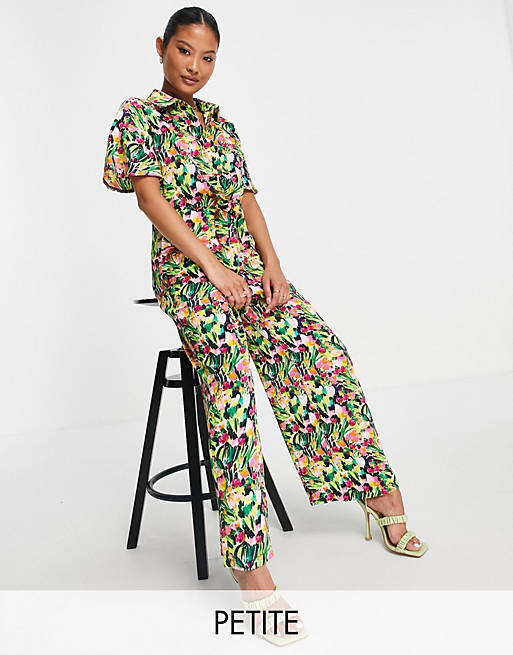 Liquorish Petite shirt jumpsuit in floral print