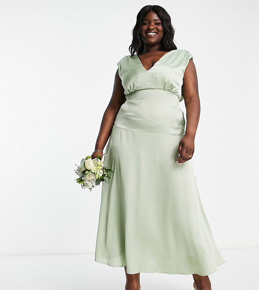 Liquorish Plus Bridesmaid plunge front maxi dress in fresh sage-Green