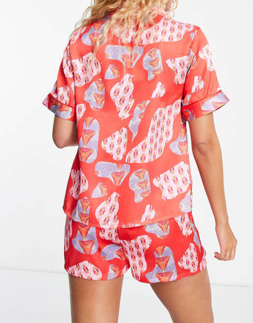 Liquorish – Pyjama aus Satin mit Kaleidoskop-Print in Rosa und Rot, 2 von 4
