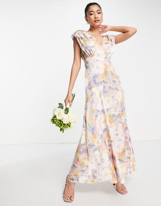 Liquorish – Sukienka maxi z głębokim dekoltem w delikatny kwiatowy wzór |  ASOS