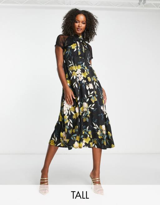 Asos clothing outlet line