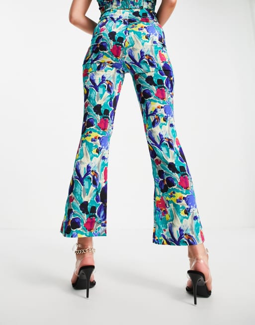 Liquorish Tall co-ord pants in blue floral print, 2 of 4