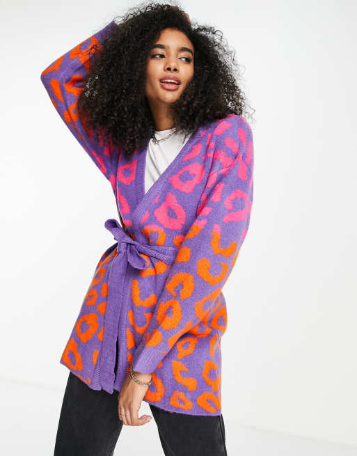 Liquorish - Vest met multi luipaardprint en ceintuur in paars  