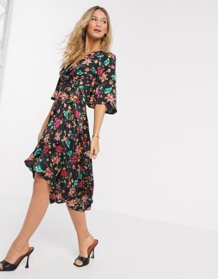 black floral flowy dress