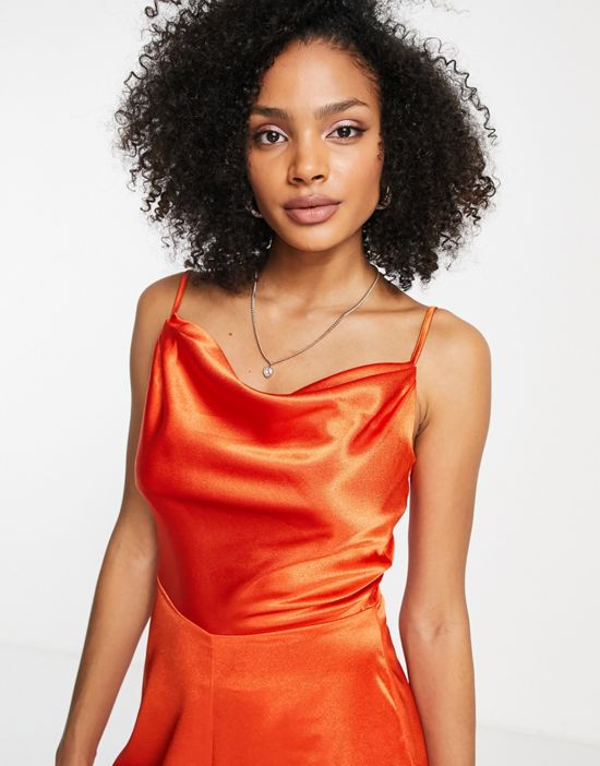 https://images.asos-media.com/products/little-mistress-bridesmaid-jumpsuit-in-sunset-orange/201355283-3?$n_550w$&wid=550&fit=constrain