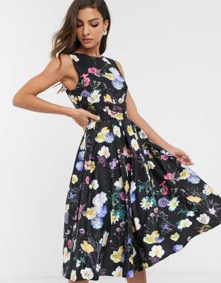 round neck floral printed skater dress