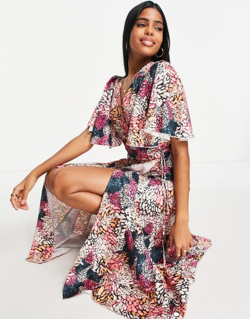 Flutter sleeve on sale floral maxi dress