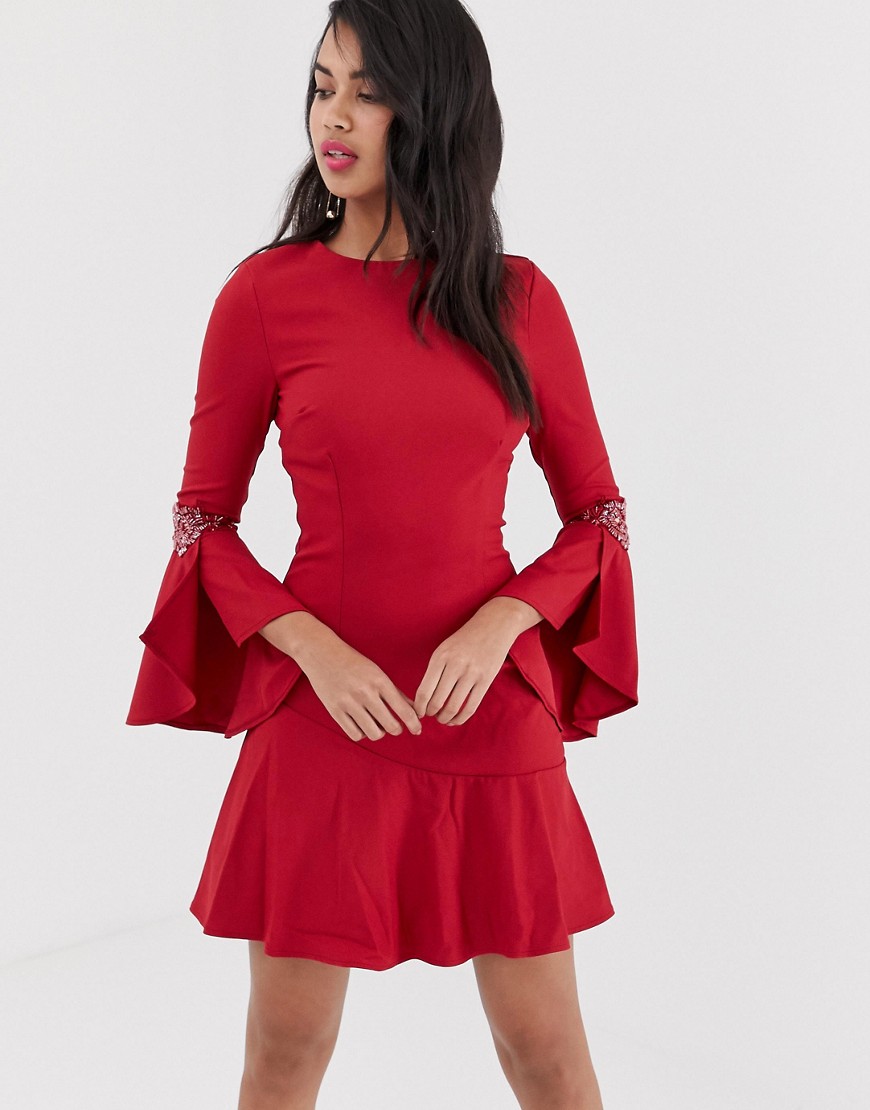 Little Mistress - Långärmad klänning med utsvängda ärmar-Röd