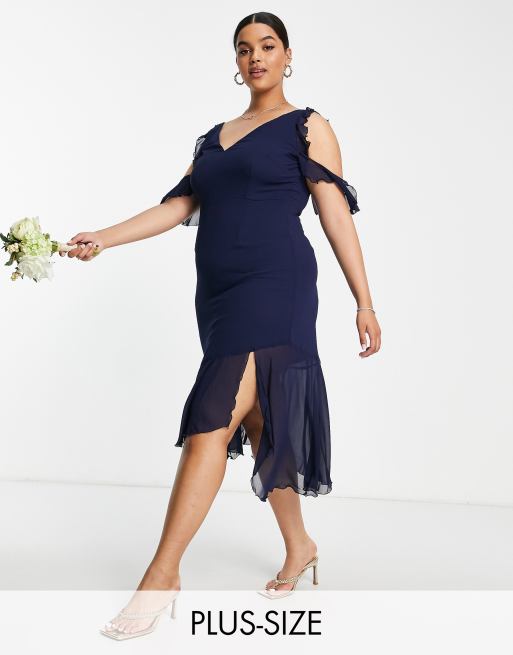 Little Mistress Plus - Bruidsmeisjes - Midi-jurk met blote schouders in marineblauw