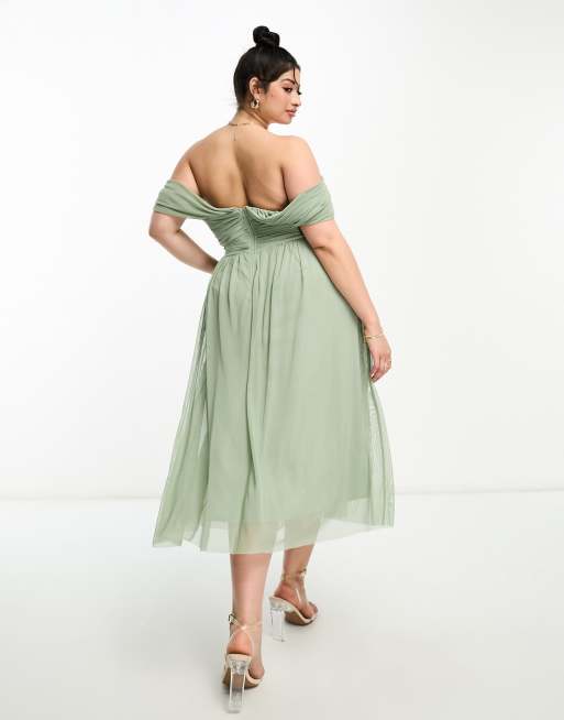Little Mistress Plus - Bruidsmeisjes - Midi-jurk van mesh met bardothals in saliegroen, 4 van 4
