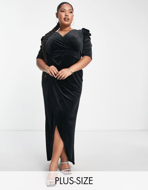 Little Mistress Plus - Maxi-jurk van fluweel met dijsplit in zwart