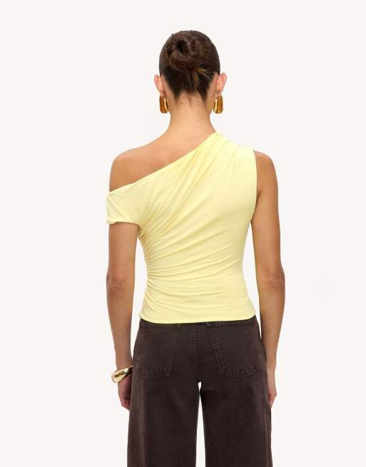 Loavies A field of memories off-shoulder top in light yellow, 2 of 4