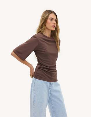 Brown 1