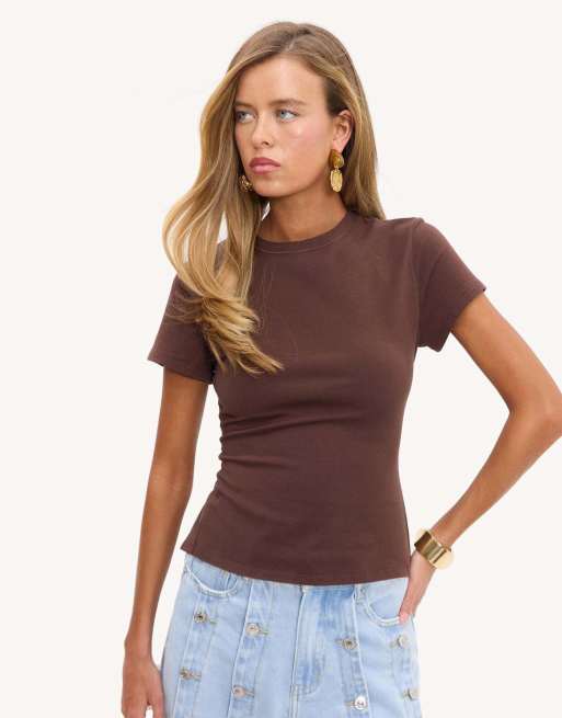 Loavies Crown of confidence open-back top in brown, 4 of 4