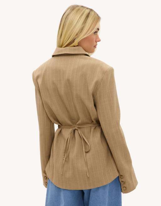 Loavies Make it blossom blazer in camel, 4 of 4