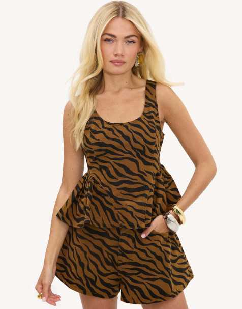 Loavies Shimmering devotion brown zebra-print top in black