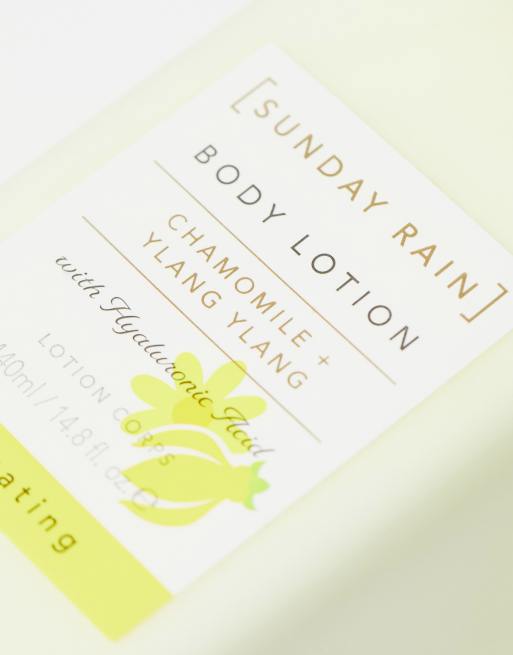 Loción corporal de ylang ylang y camomila de 440 ml de Sunday Rain, 3 de 4
