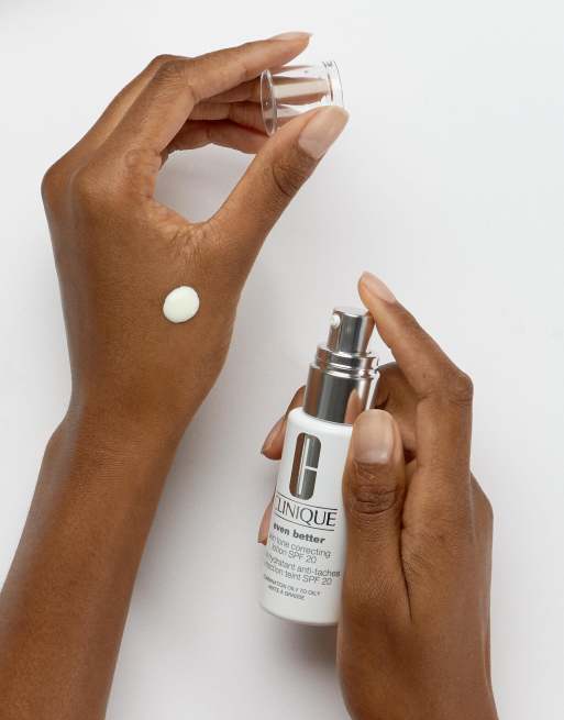 Loción que corrige el tono de piel con FPS 20 Even Better de 50 ml de Clinique, 4 de 4