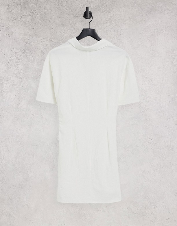  Wysyłka Lola May – Biała sukienka mini z dekoltem w kształcie litery V i zbieraną talią Biały
