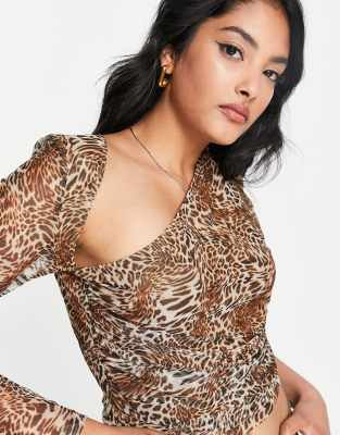Lola May Lola May cut out front ruched mesh crop top in brown leopard print-Multi