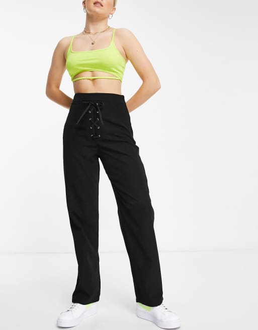 Lola May - Pantaloni a fondo ampio con allacciatura con occhielli sul davanti neri, 4 di 4