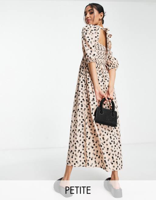 Lola May Petite - Midi smockjurk met gesmokte buste in stippenprint