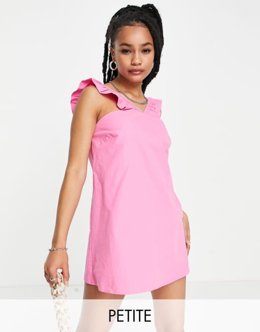 Lola May Petite – Minikleid in Rosa mit Rüschenärmeln