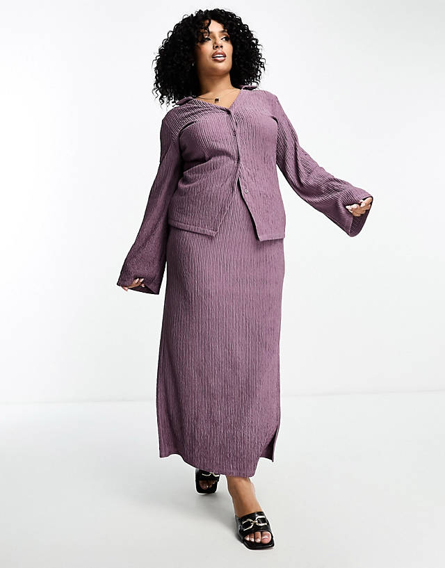 Lola May Curve - Lola May Plus Plisse Midaxi Skirt in Purple