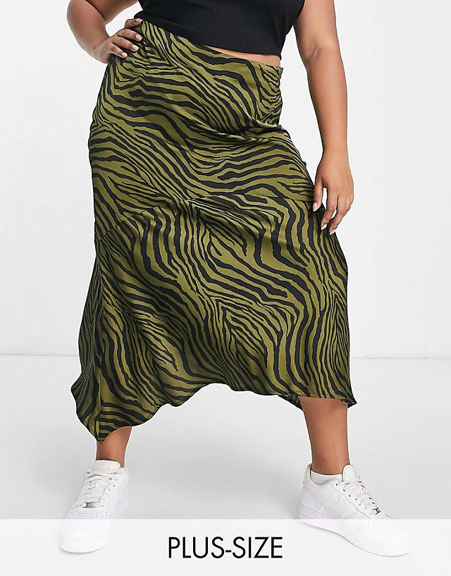 Lola May Curve - Lola May Plus satin midi skirt in green zebra print
