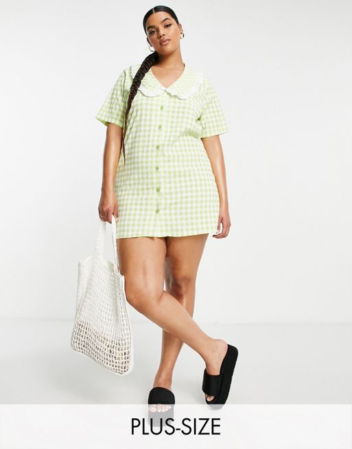Checked dress with collar