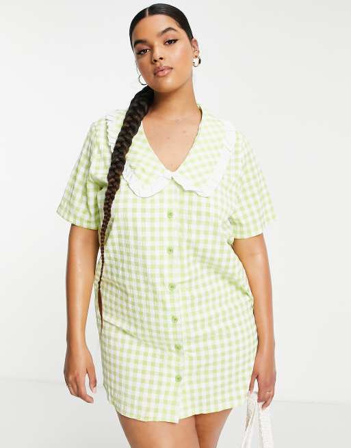 Checked dress with collar