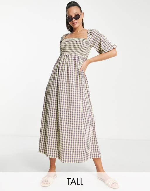 Lola May Tall - Geruite midi jurk met gesmokt lijfje